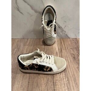 Steve Madden Pursued Cheetah Star Shoes size 6.5 women’s